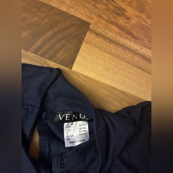 Black Long Sleeve Top with Grommet Details - Picture 3 of 4